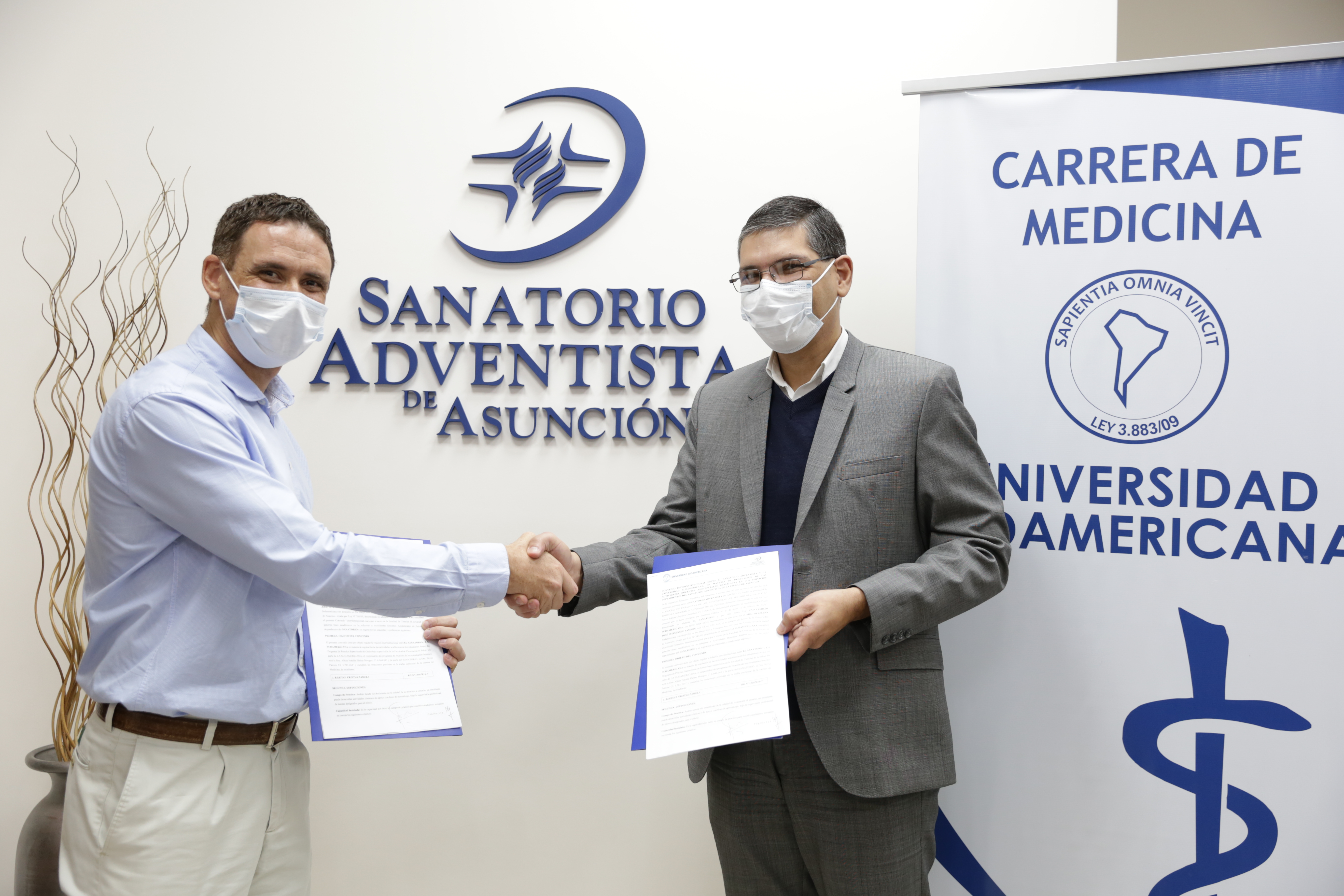Se firma convenio entre Sanatorio y Universidad