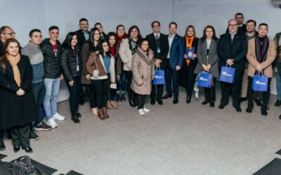 Docentes desarrollan ciclo de charlas gratuitas en la Expo 2023