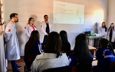 Estudiantes de Medicina aprenden en conversatorio sobre Minga Ambiental