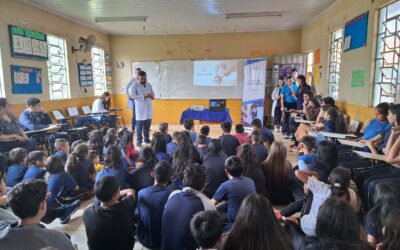 Charla Educativa sobre Primeros Auxilios para niños y jóvenes