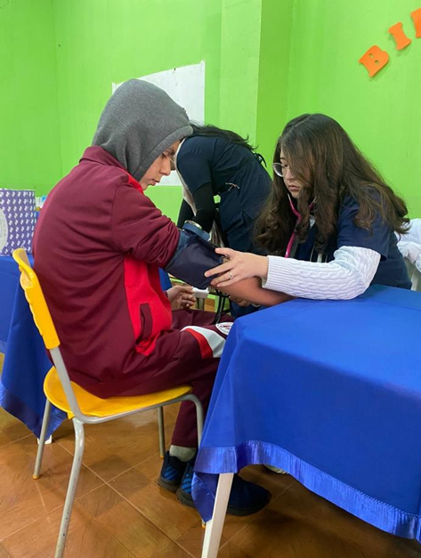 Promoviendo el Bienestar en el colegio General Genes