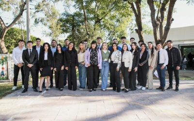 Universidad Americana rindió homenaje a las madres del Barrio Temporal Tacumbú con jornada de atención integral